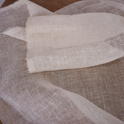 Medium sheer gauze linen - Vanilla - linen fabric - Regular - T033R