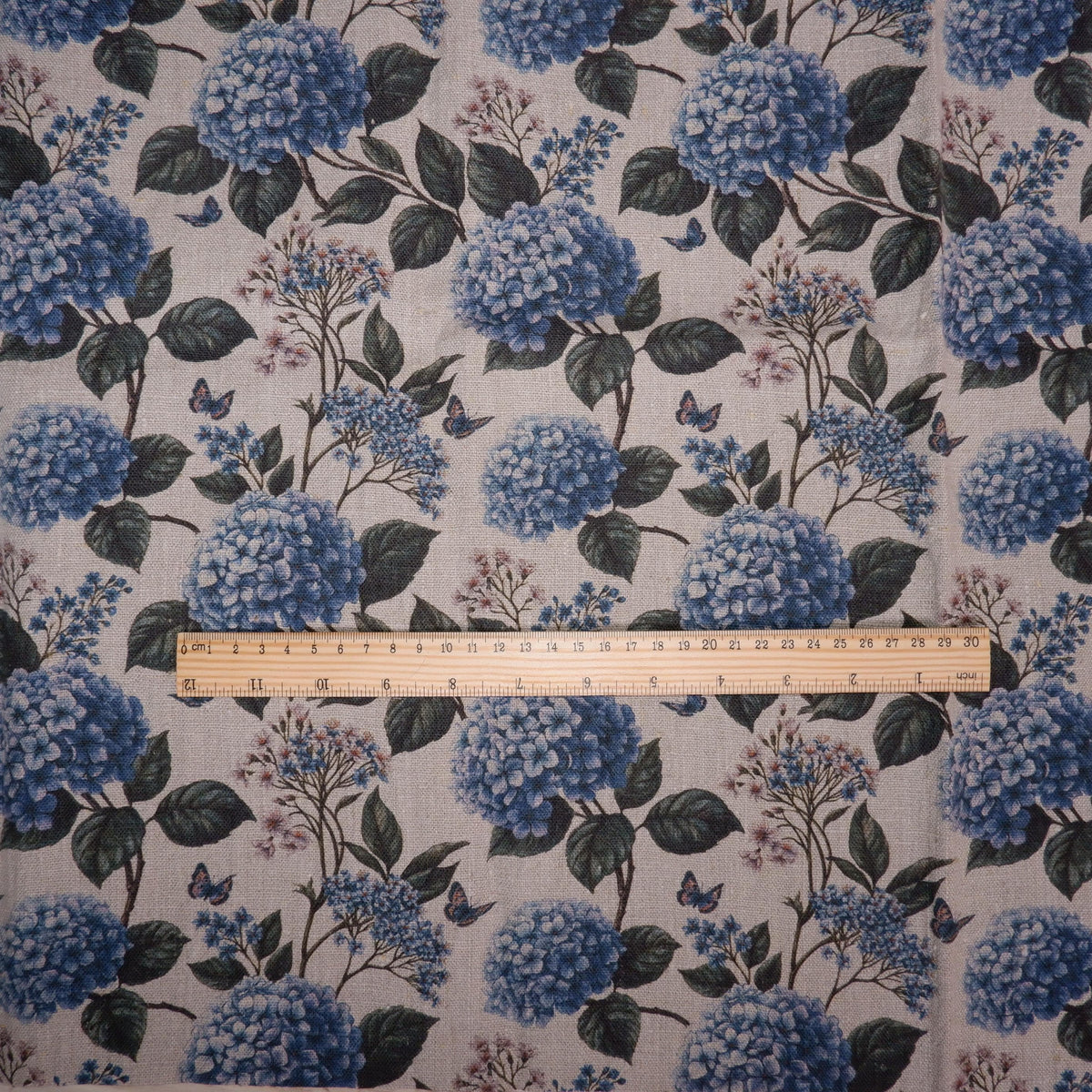 100% LINEN Fabric print Blue Hydrangea -  floral botanical print - heavy for upholstery home decor clothing 3726
