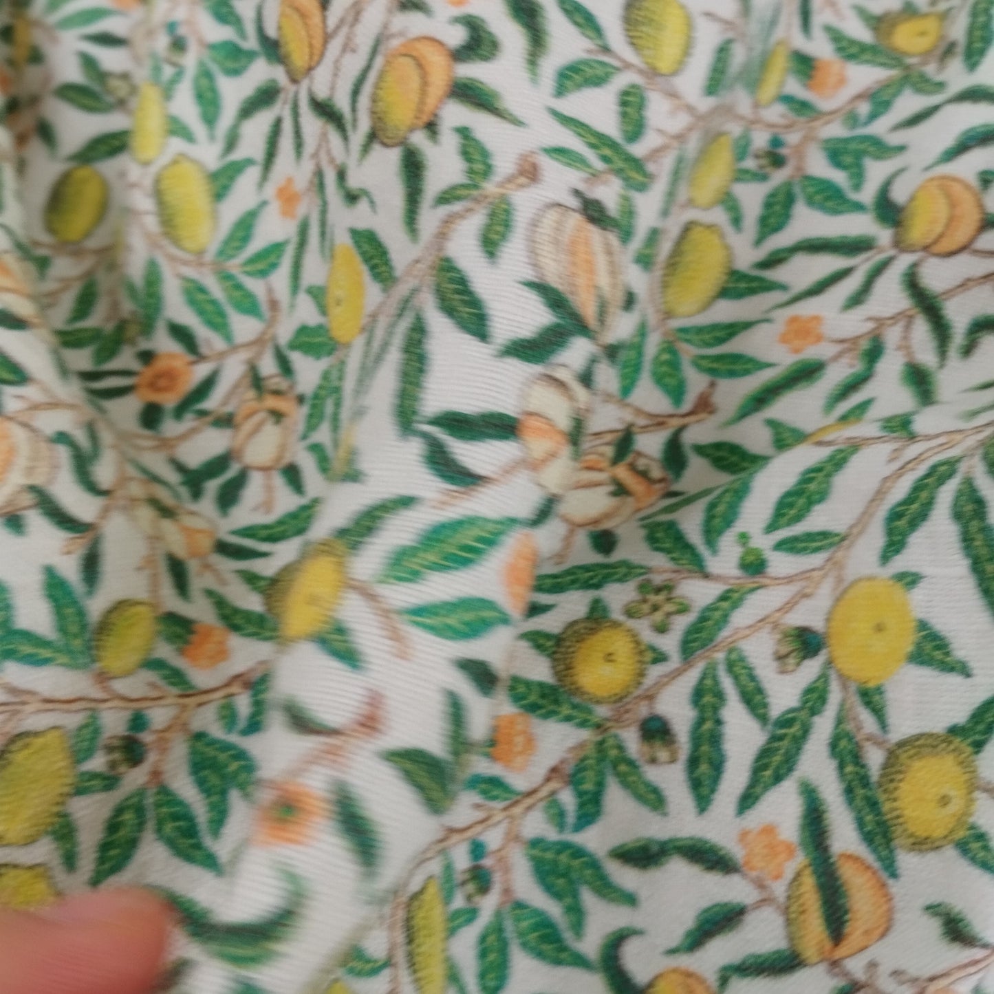 William morris Pomegranate 100% LINEN Art and crafts Fabric, William Morris 200gsm flax linen fabric Strawberry thief Willow