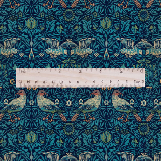 William Morris Birds on 100% LINEN fabric - animal print 2115