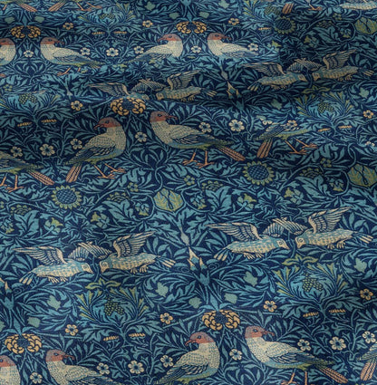 William Morris Birds on 100% LINEN fabric - animal print 2115